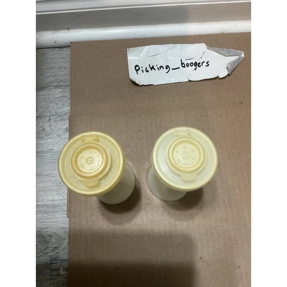 Tupperware Vintage Hourglass Salt and Pepper Shakers, 6.5